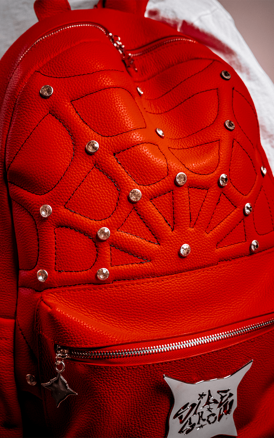 Web Backpack - Sideshow